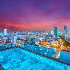 シーホース オフィス アンド 3* ダナン市